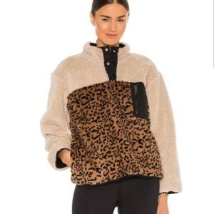 Rails extra small cheetah fleece jacket